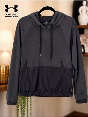 Under Armour Women's Loose Fit Colorblock Pullover Hoodie Gray/Black Size Small